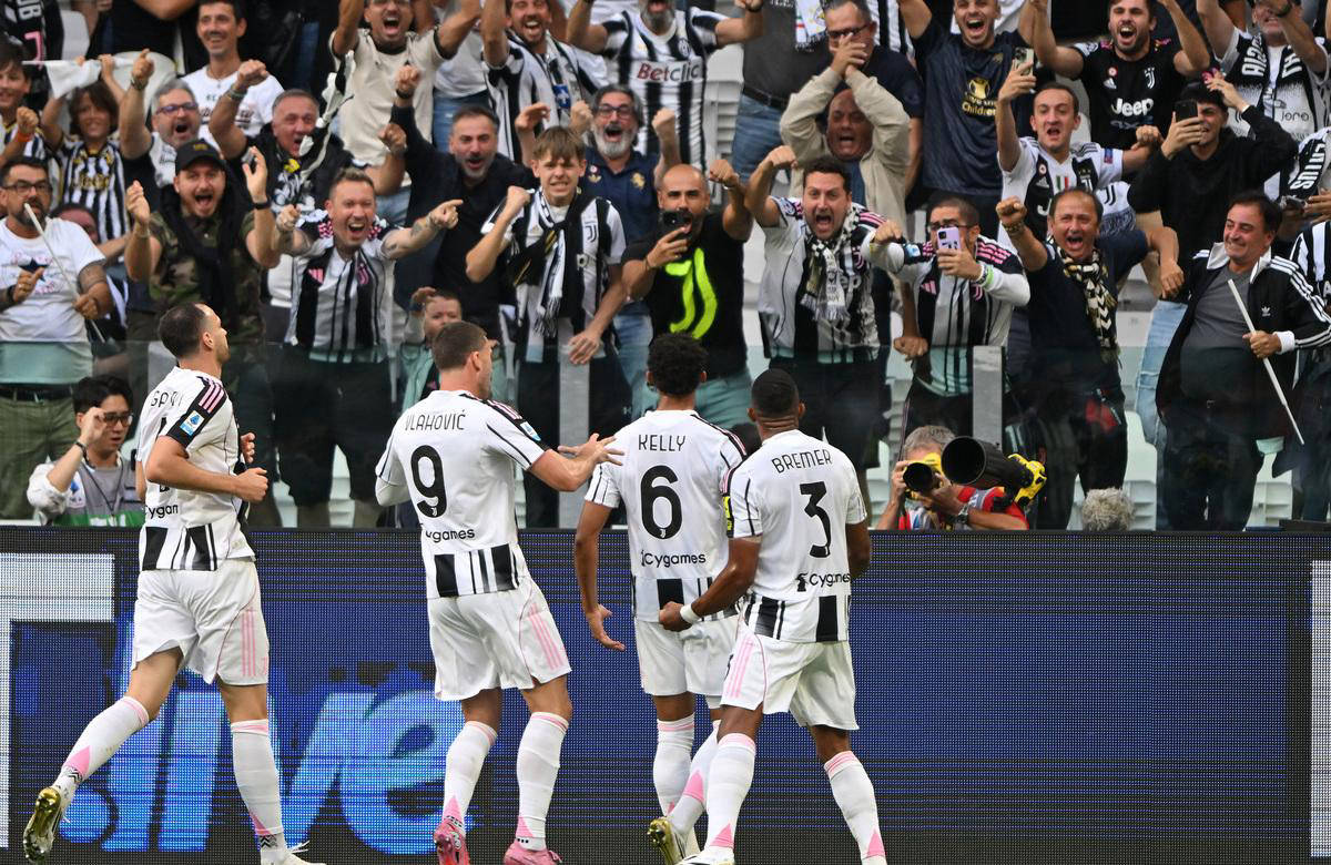 NBA常规赛战报：快船客场险胜雷霆